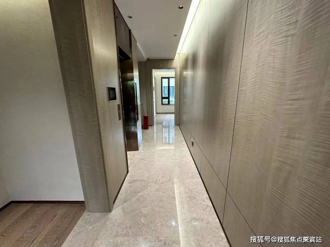 心电话→楼盘百科详情→首页网站→处电线小时热线@-地址-定位AYX爱游戏APP珠光云山壹号售楼处电话→珠光云山壹号售楼中(图3)