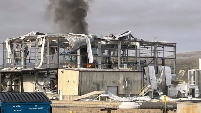 导弹工厂突发大爆炸美军造不了核导弹了？爱游戏平台腾起蘑菇云！美国下一代洲际(图8)