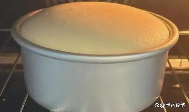 烤蛋糕温度时间别瞎猜！这3组数字让你告别塌腰开裂(图5)